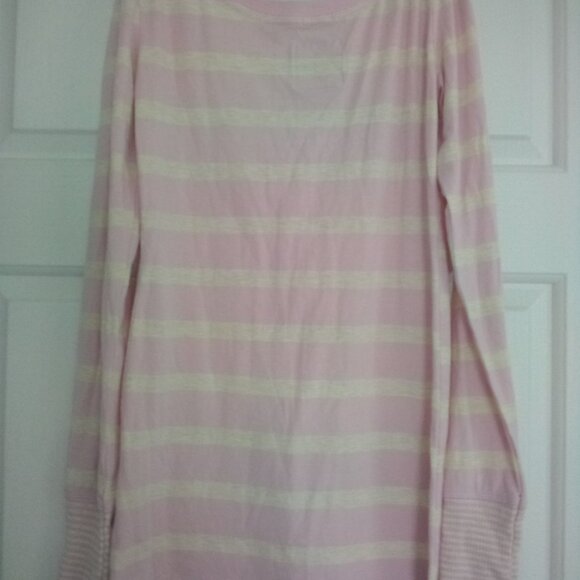 Poof Excellence Size L Long Sleeve Top - Picture 4 of 7